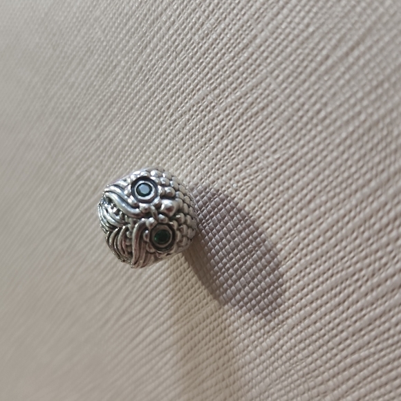 Owl - Picture 2 of 2